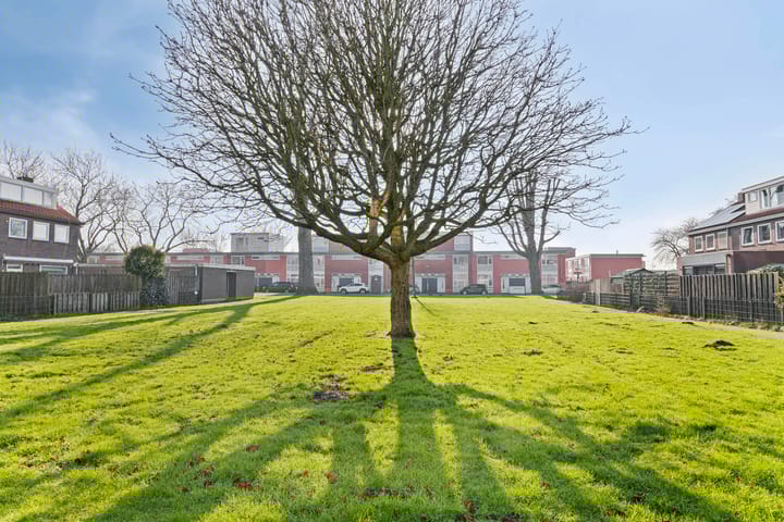 Foto 32 van Cort van der Lindenkade 30