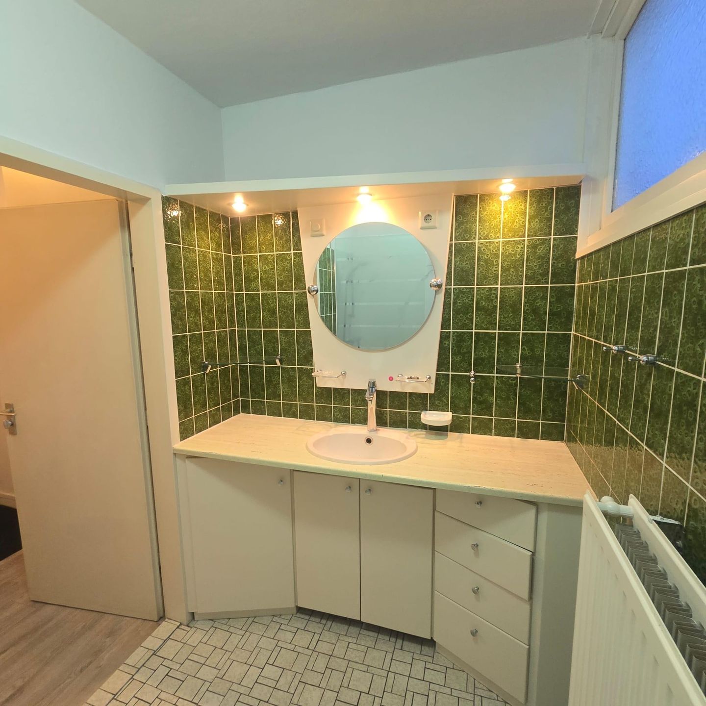 Photo 10 of Prins Hendrikstraat 1-B