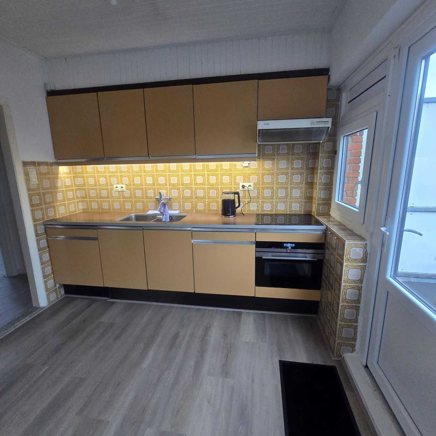 Photo 4 of Prins Hendrikstraat 1-B