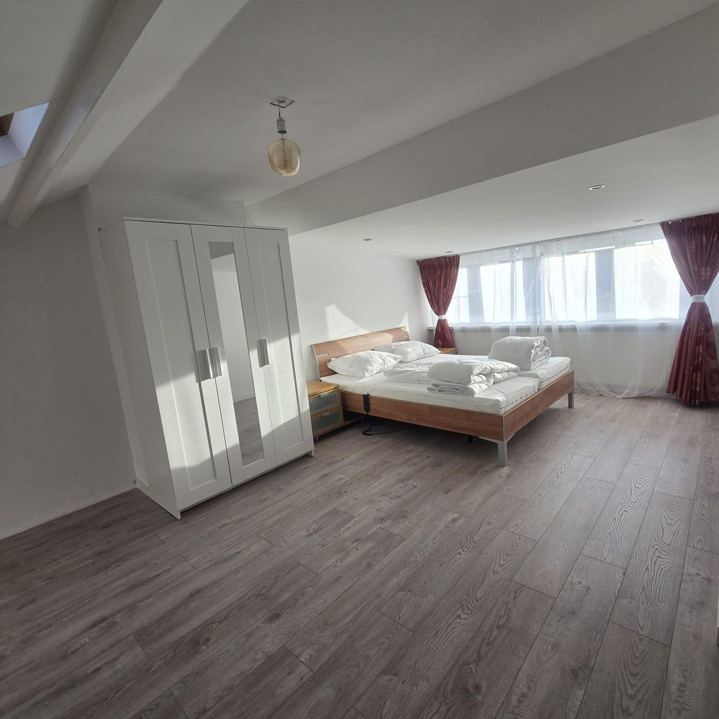 Photo 14 of Prins Hendrikstraat 1-B