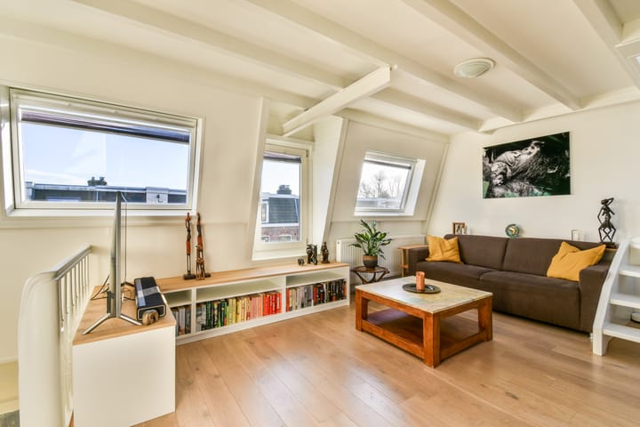 Foto 7 van Van Hogendorpstraat 146-3