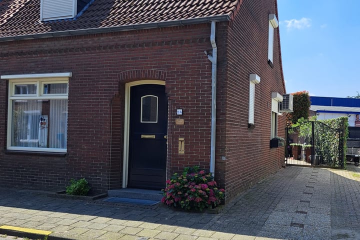 Bekijk foto 5 van Berkelstraat 24