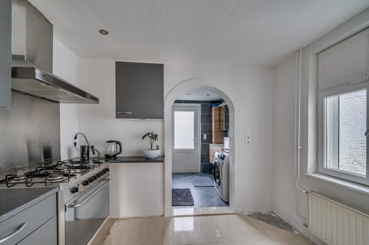 Foto 8 van Baarlosestraat 20