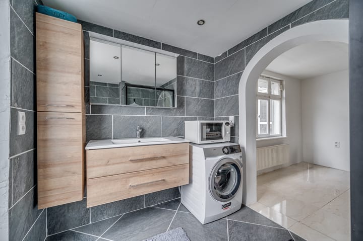 Foto 12 van Baarlosestraat 20