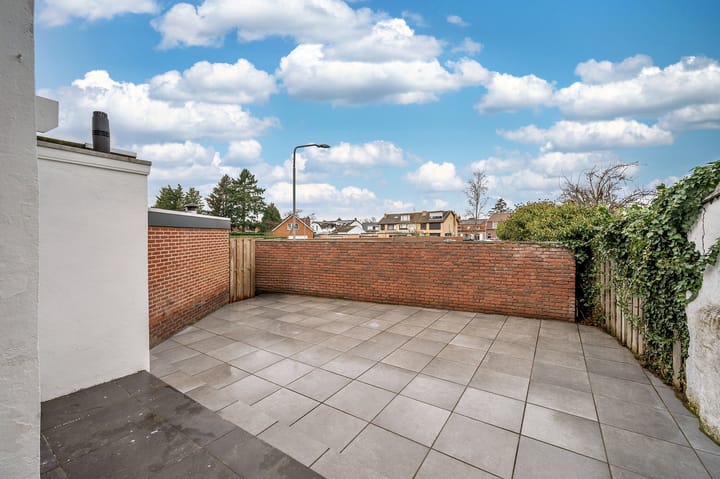 Foto 19 van Baarlosestraat 20