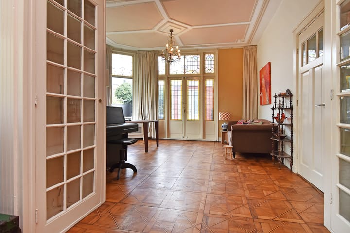 Foto 16 van Koninginnelaan 33