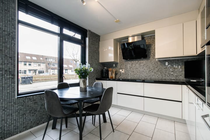 Foto 2 van Zevenkampse Ring 304