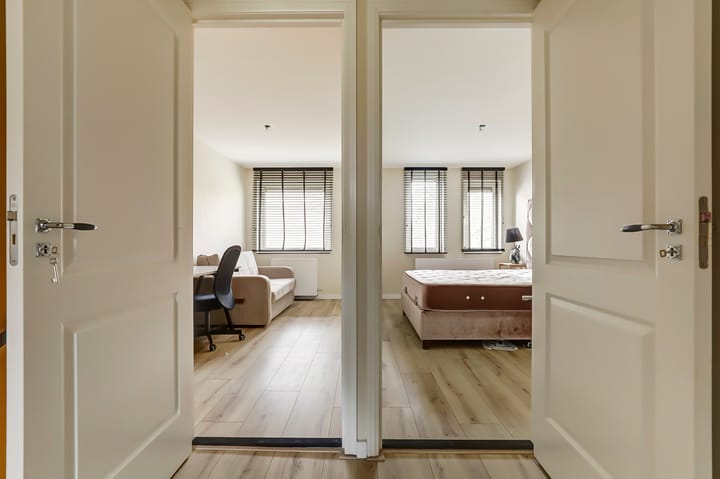 Foto 12 van Claude Debussystraat 9