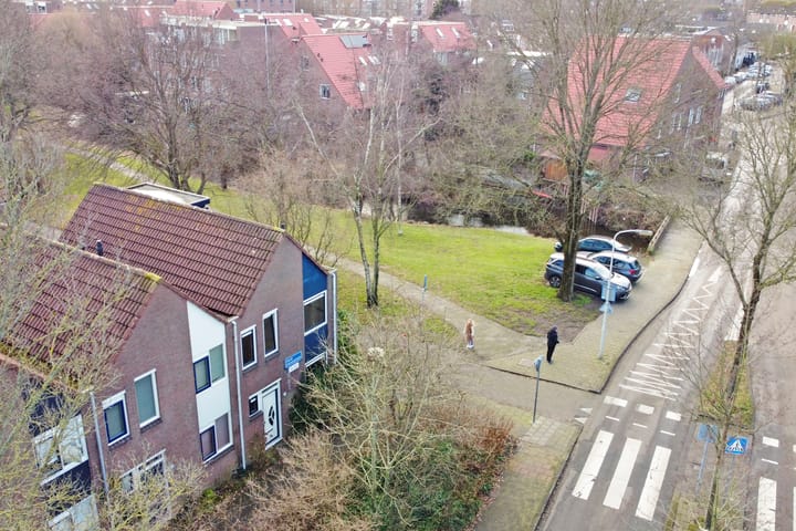 Foto 36 van Claude Debussystraat 9