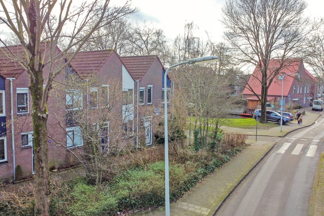 Foto 37 van Claude Debussystraat 9