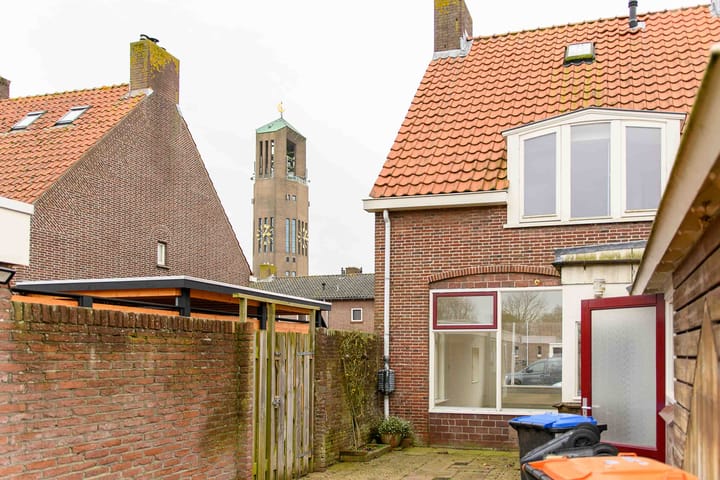 Foto 46 van Zeeasterstraat 14