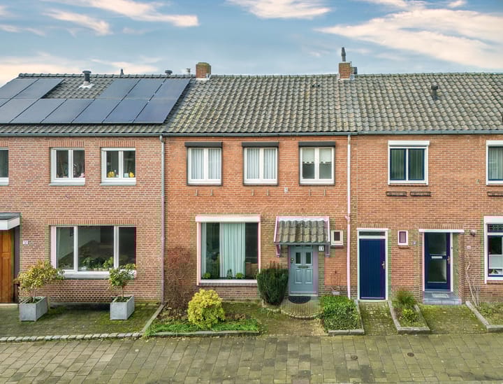 Foto 1 van Averbodestraat 48