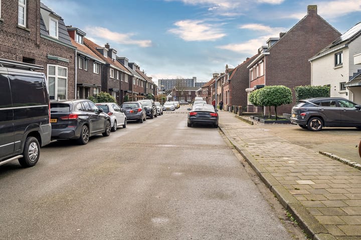 Foto 38 van Averbodestraat 48