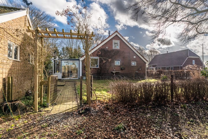 Foto 11 van J. Buiskoolweg 4