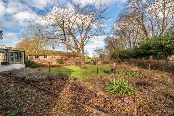 Foto 19 van J. Buiskoolweg 4