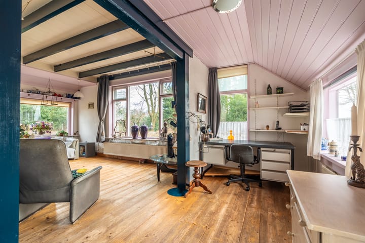 Foto 30 van J. Buiskoolweg 4