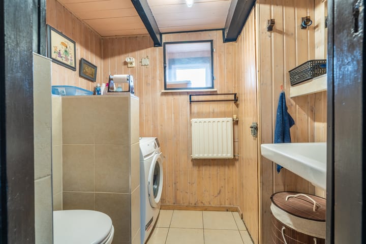 Foto 45 van J. Buiskoolweg 4