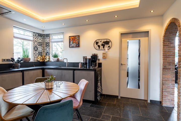 Foto 15 van van Goghstraat 22