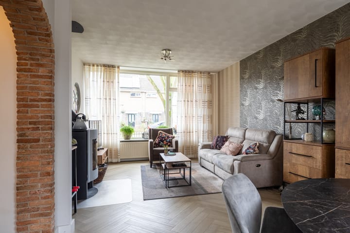 Foto 17 van van Goghstraat 22