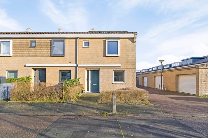 Foto 1 van Roosduinen 25