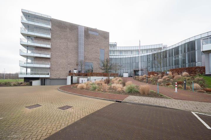 Foto 2 van Hof van Pampus 1