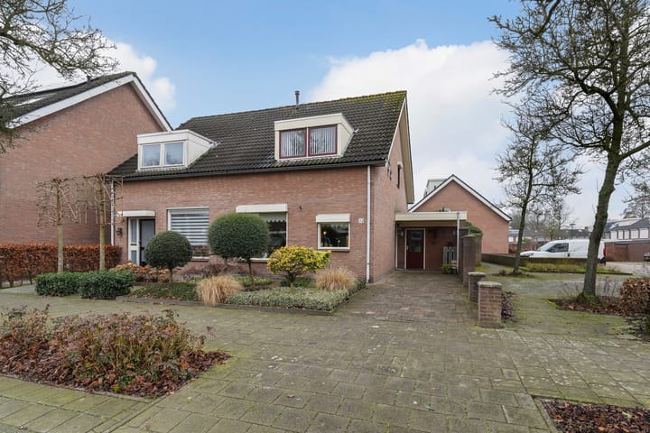 Foto 1 van Schubertstraat 32