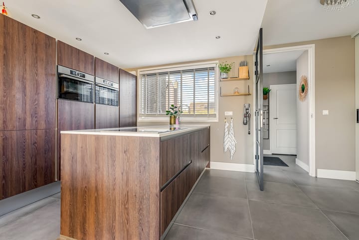 Photo 14 of Zeggemeen 80