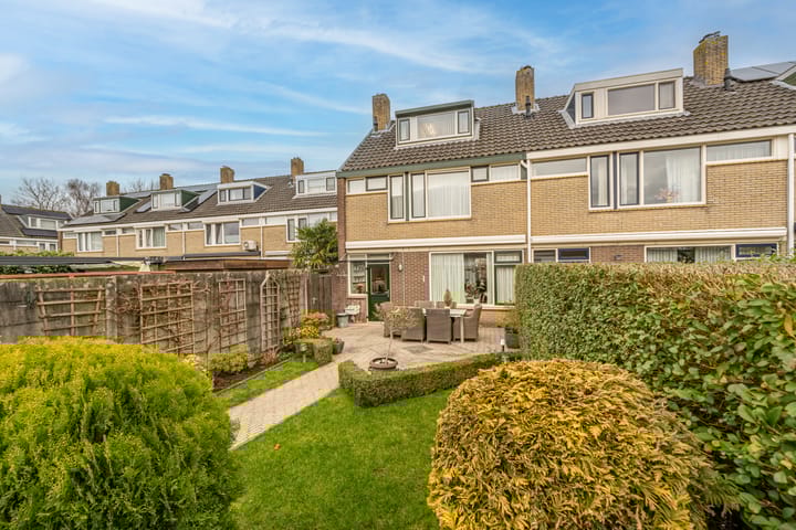 Foto 2 van Lokkenstraat 10