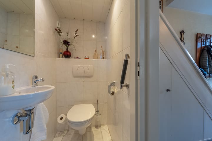 Photo 7 of Lokkenstraat 10