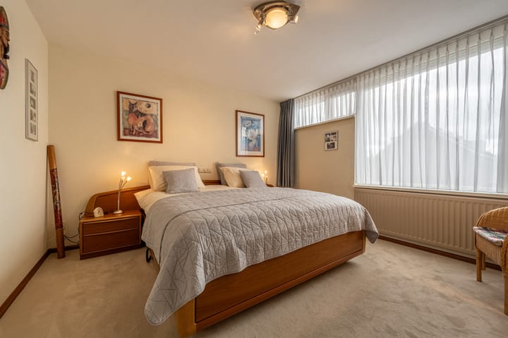 Photo 27 of Lokkenstraat 10