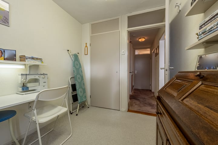 Photo 31 of Lokkenstraat 10