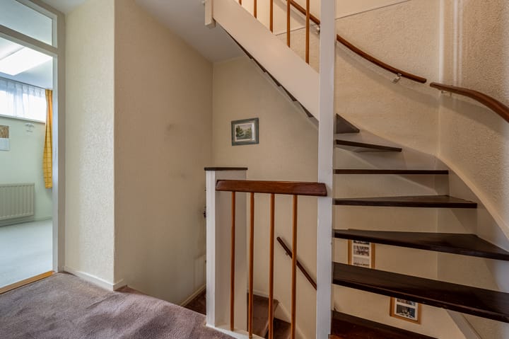 Photo 33 of Lokkenstraat 10