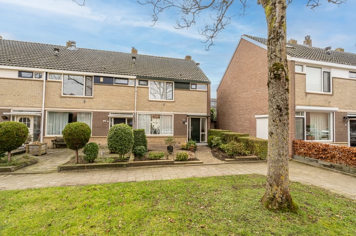 Photo 40 of Lokkenstraat 10