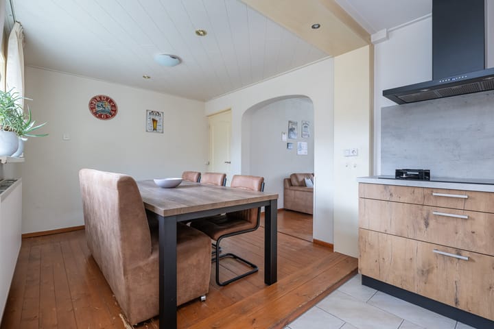 Foto 10 van de Ruijterstraat 2