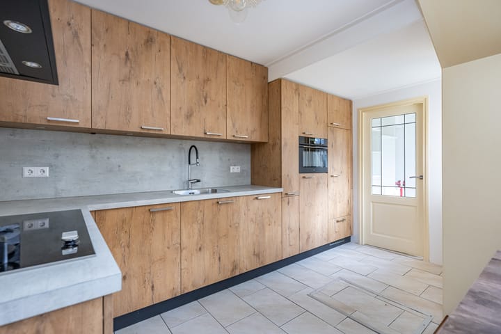 Foto 3 van de Ruijterstraat 2