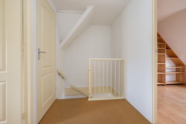 Foto 14 van de Ruijterstraat 2