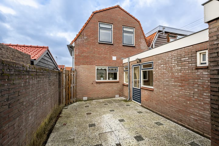 Foto 21 van de Ruijterstraat 2