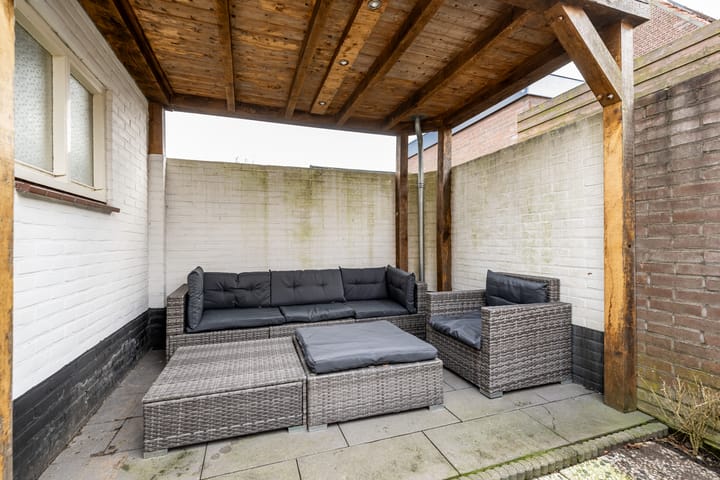 Foto 23 van de Ruijterstraat 2