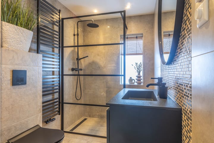 Foto 24 van Strick van Linschotenstraat 3