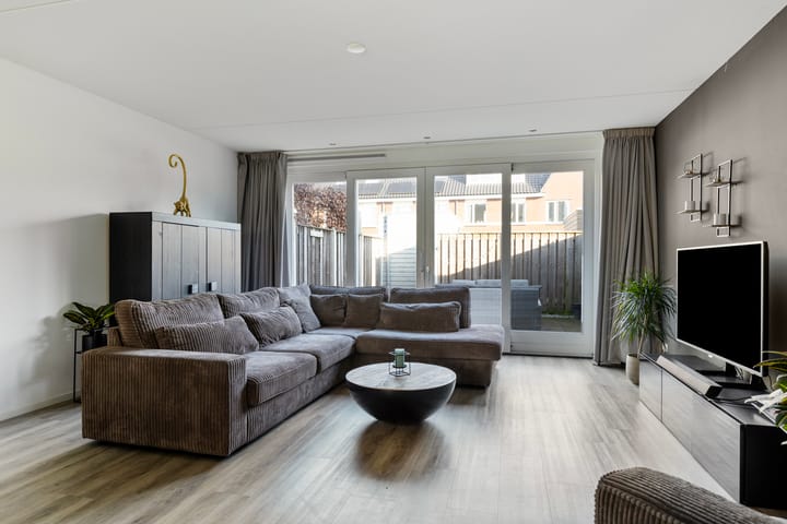 Photo 2 of Overkerk 86