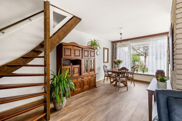 Foto 8 van Roerstraat 19