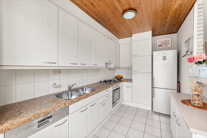 Foto 10 van Roerstraat 19