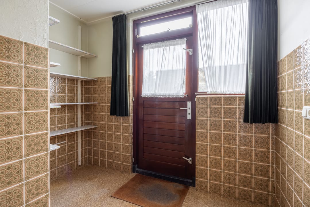 Photo 23 of Theo van Loonstraat 7