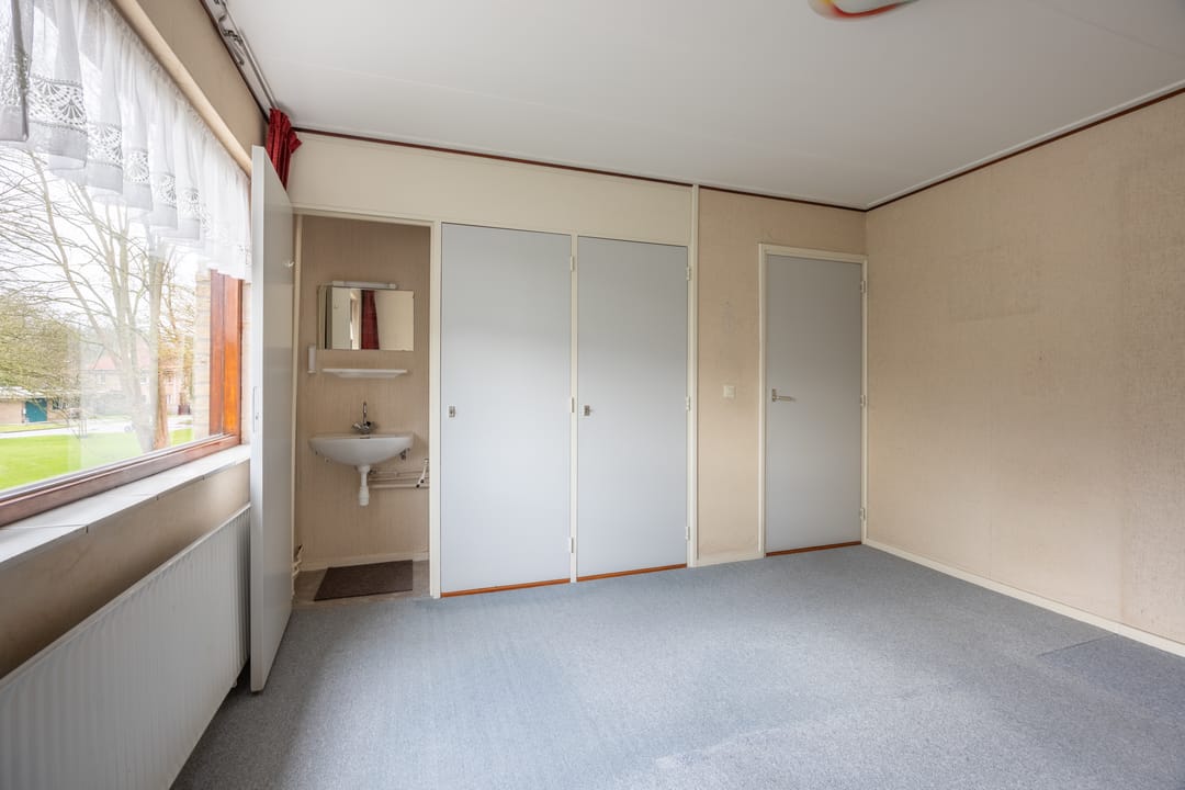 Photo 31 of Theo van Loonstraat 7