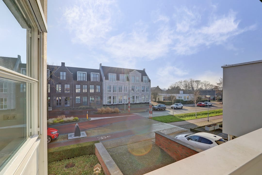 Foto 28 van Burgemeester Stemerdinglaan 27-B