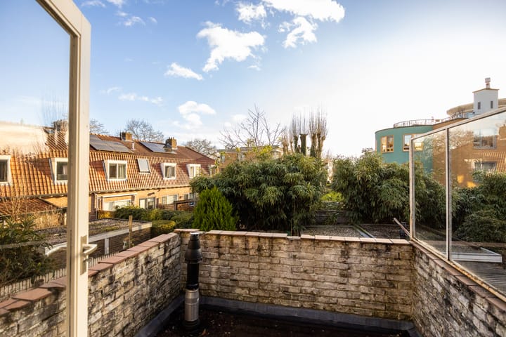 Foto 24 van Huygensstraat 34