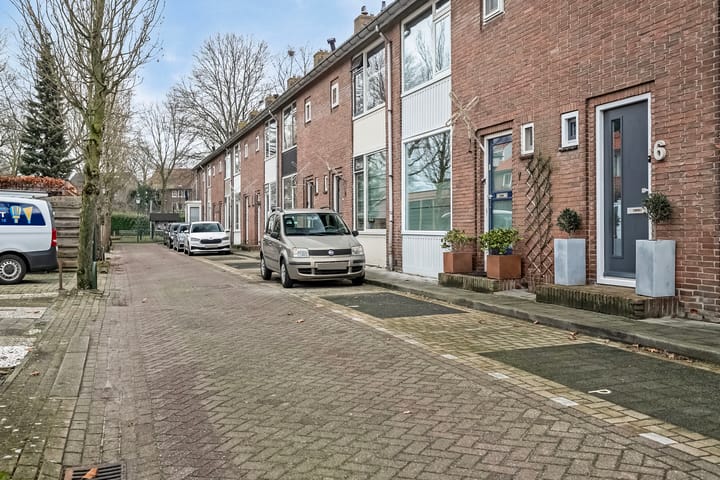 Foto 9 van Margrietweg 6