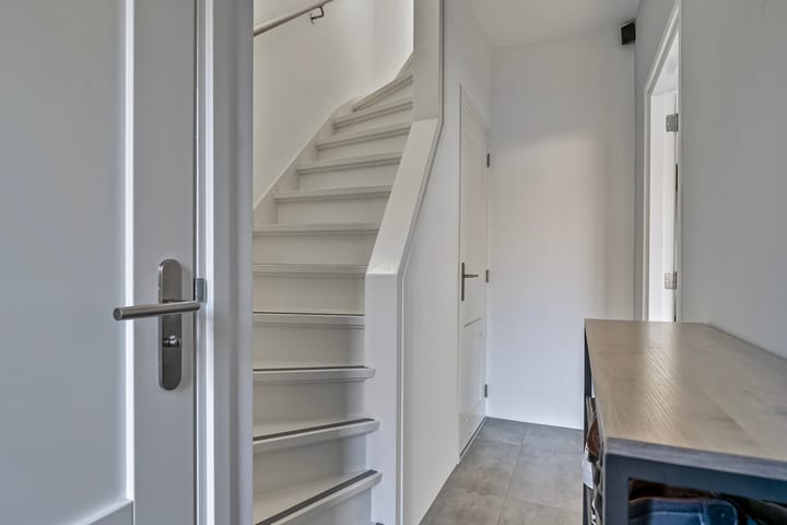 Foto 10 van Margrietweg 6