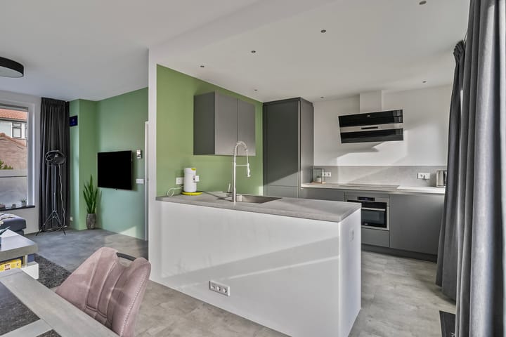 Foto 19 van Margrietweg 6