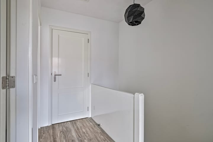 Foto 21 van Margrietweg 6